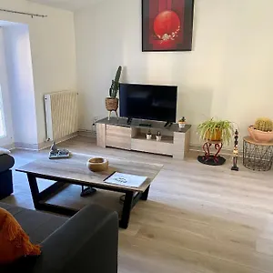 L'escale Commingeoise Apartamento